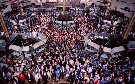 london stock exchange wikipedia|london stock exchange opening time.